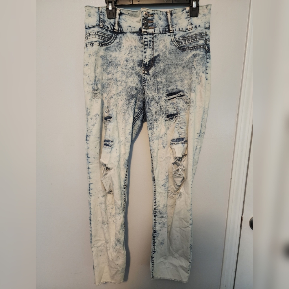 Sz 15 no boundaries distressed high rise Skinny jeans